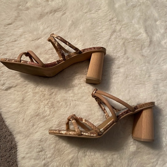 Dolce vita slide on sandal - Picture 5 of 6